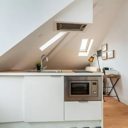 アパート My Fair - Bica Charm