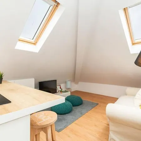 My Fair - Bica Charm Apartman Lisboa
